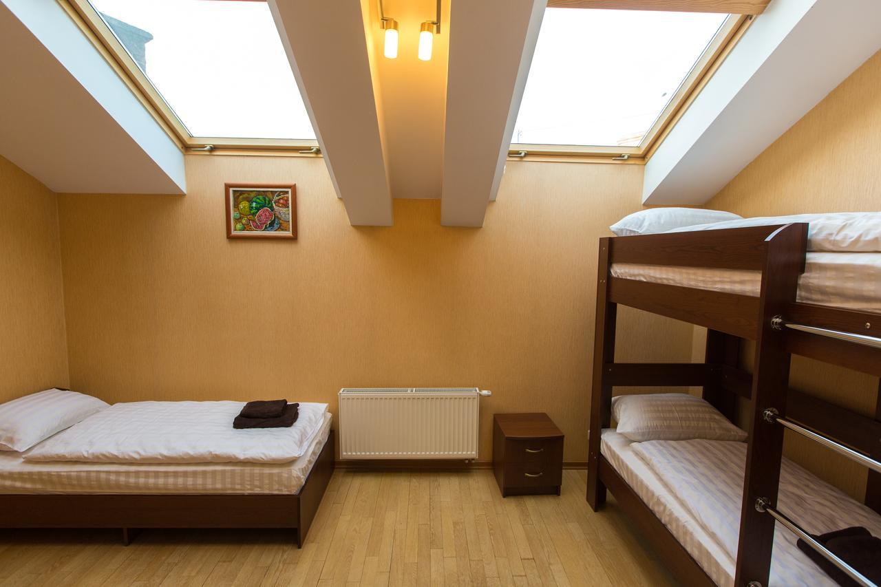 10 Rooms Lviv Exterior foto