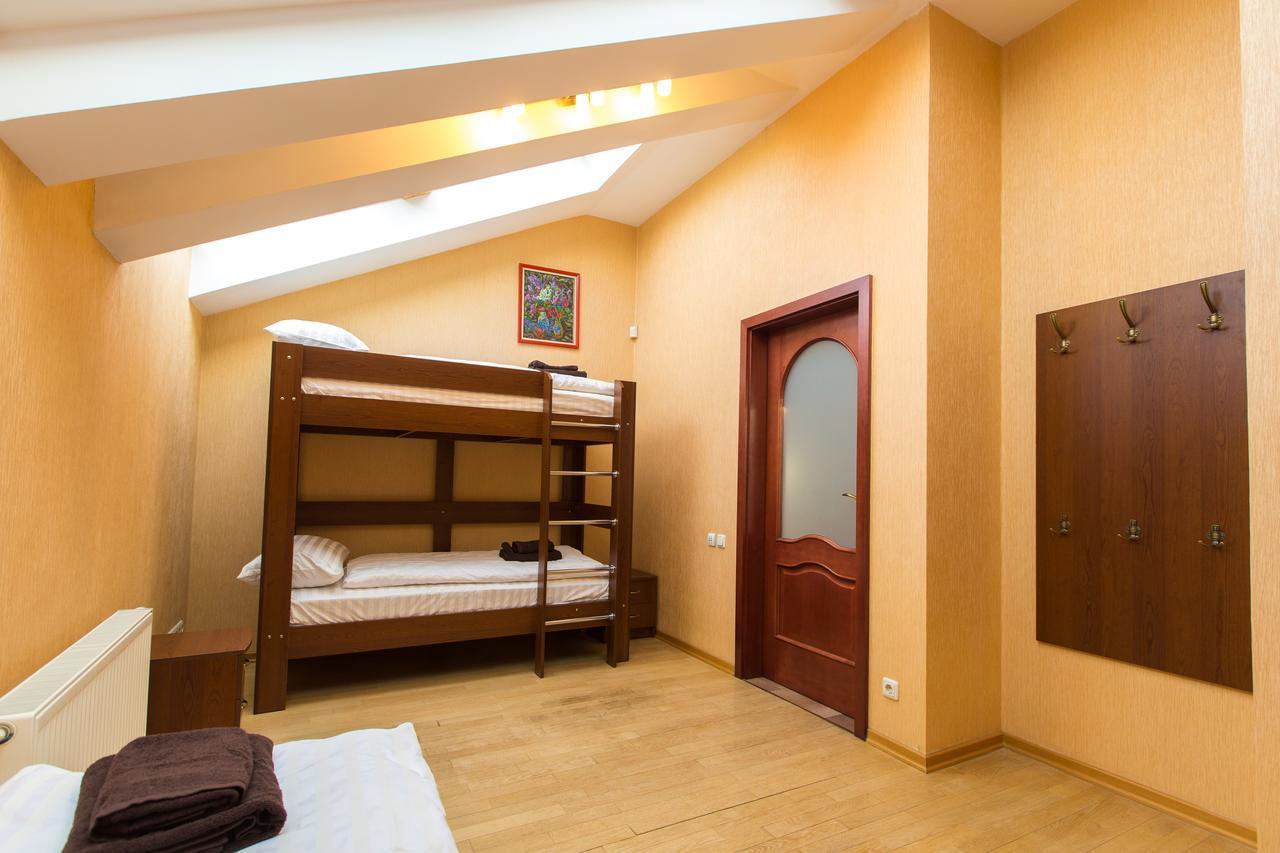 10 Rooms Lviv Exterior foto