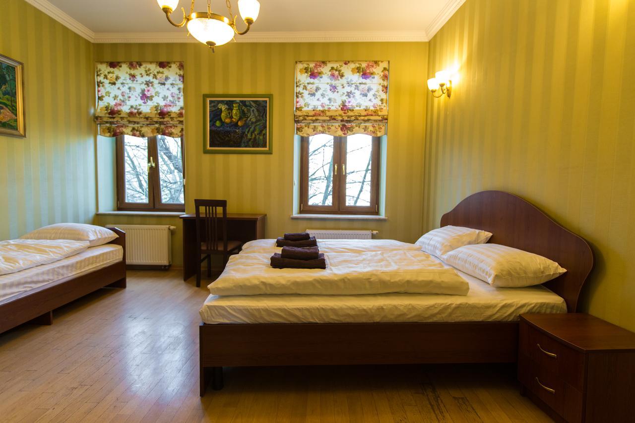 10 Rooms Lviv Exterior foto