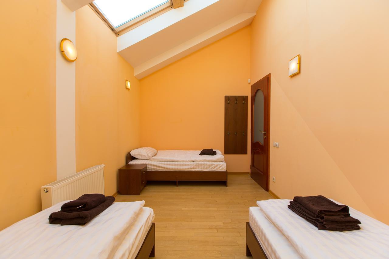 10 Rooms Lviv Exterior foto